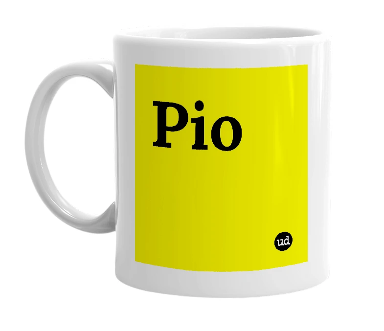 White mug with 'Pio' in bold black letters