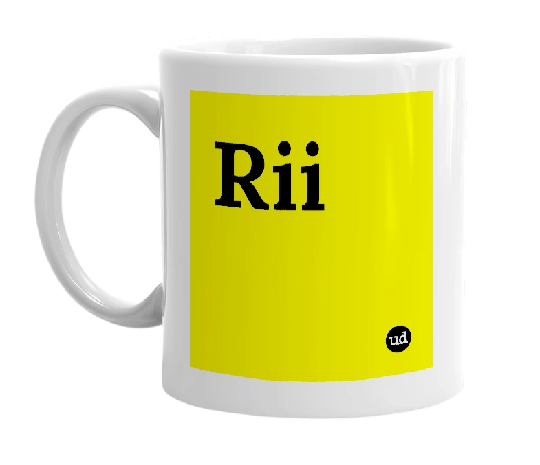 White mug with 'Rii' in bold black letters