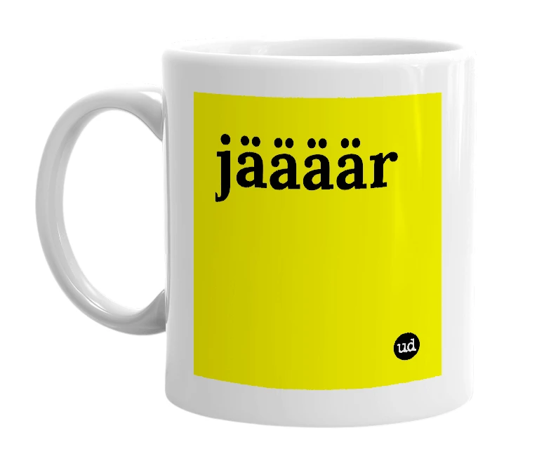 White mug with 'jäääär' in bold black letters