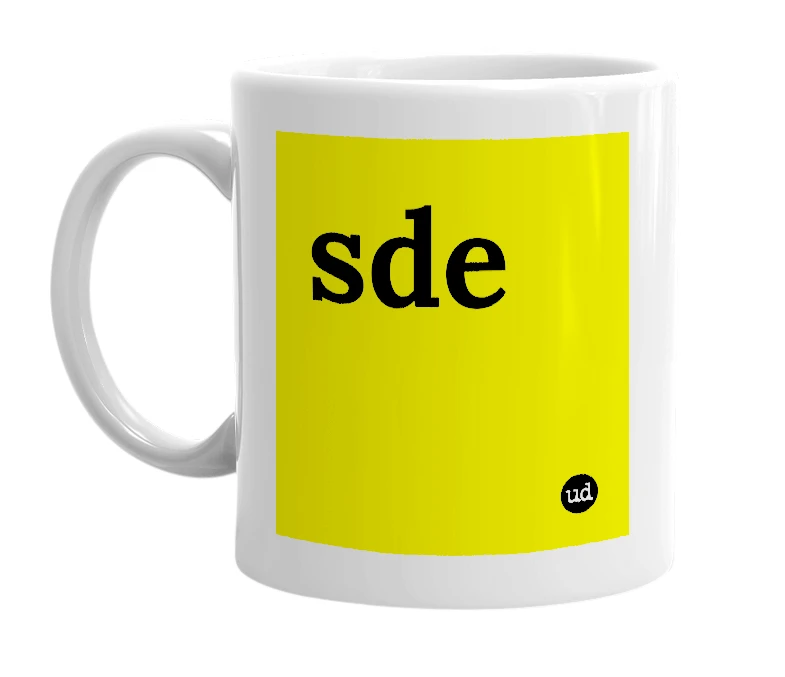 White mug with 'sde' in bold black letters