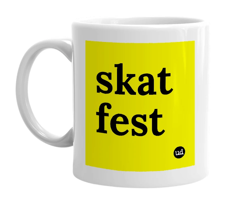 White mug with 'skat fest' in bold black letters