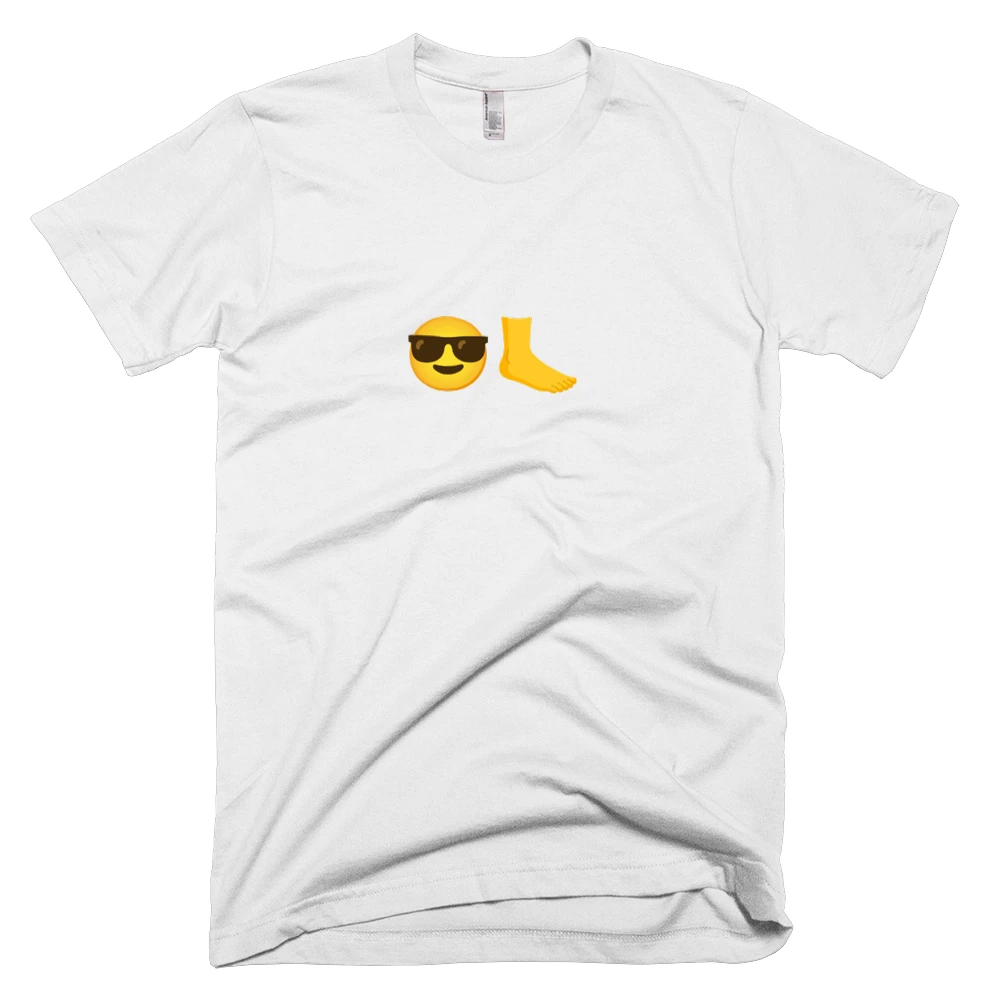 T-shirt with '😎🦶' text on the front